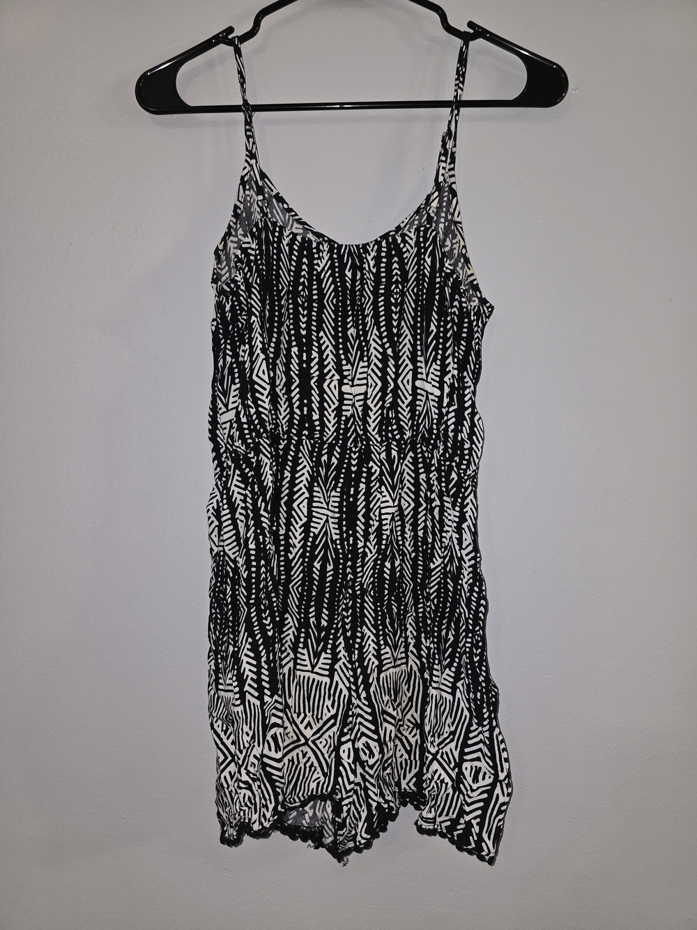 Two Printed Spaghetti Strap Rompers - Picture 11 of 11
